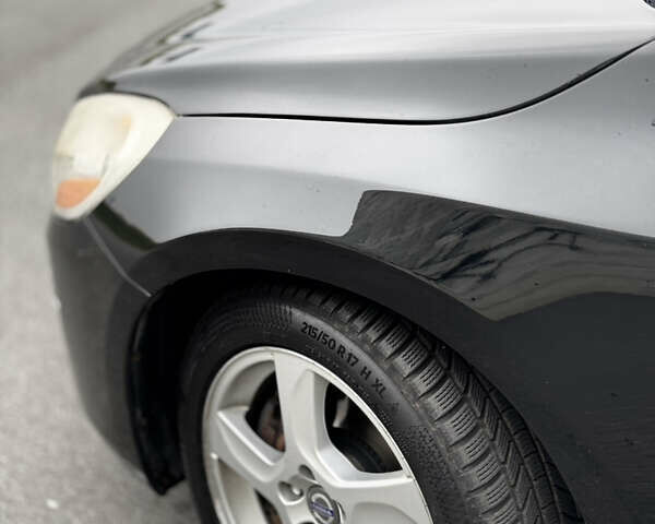 Черный Вольво С60, объемом двигателя 2.5 л и пробегом 138 тыс. км за 7900 $, фото 64 на Automoto.ua