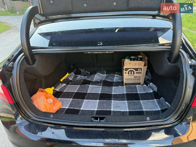 Черный Вольво С60, объемом двигателя 2.52 л и пробегом 125 тыс. км за 12000 $, фото 21 на Automoto.ua