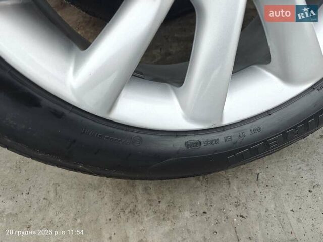 Черный Вольво С60, объемом двигателя 2.5 л и пробегом 100 тыс. км за 15500 $, фото 19 на Automoto.ua