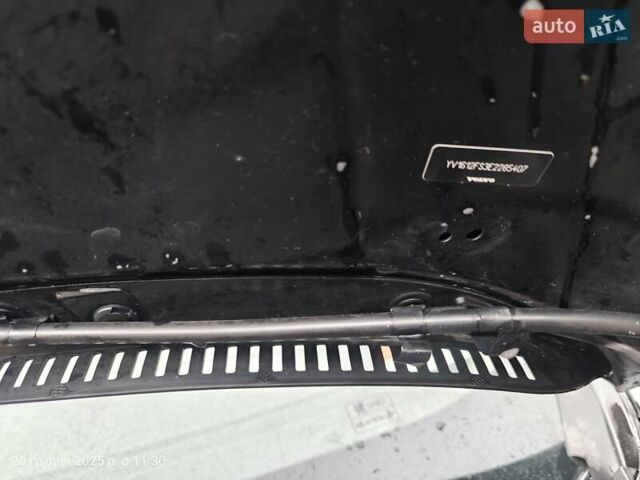 Черный Вольво С60, объемом двигателя 2.5 л и пробегом 100 тыс. км за 15500 $, фото 27 на Automoto.ua