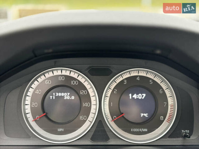 Черный Вольво С60, объемом двигателя 2.5 л и пробегом 138 тыс. км за 7900 $, фото 70 на Automoto.ua