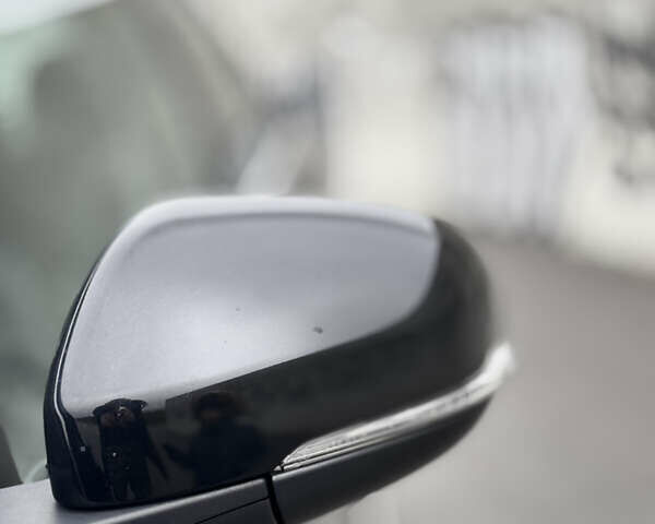 Черный Вольво С60, объемом двигателя 2.5 л и пробегом 138 тыс. км за 7900 $, фото 65 на Automoto.ua