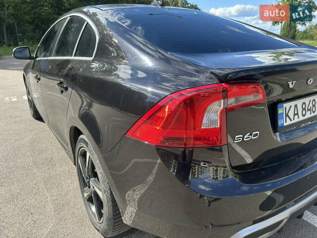 Вольво С60 2013 у Києві на Automoto.ua Чорний Вольво С60, об'ємом двигуна 2.52 л та пробігом 164 тис. км за 15300 $, фото 13 на Automoto.ua