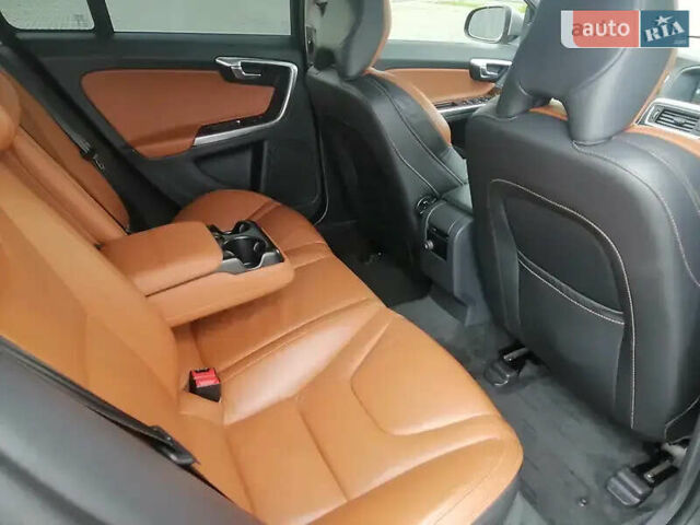 Вольво С60 2013 у Києві на Automoto.ua Чорний Вольво С60, об'ємом двигуна 2.52 л та пробігом 164 тис. км за 15300 $, фото 26 на Automoto.ua