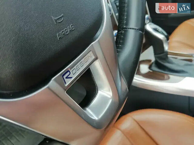 Вольво С60 2013 у Києві на Automoto.ua Чорний Вольво С60, об'ємом двигуна 2.52 л та пробігом 164 тис. км за 15300 $, фото 28 на Automoto.ua