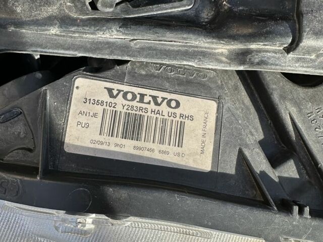 Черный Вольво С60, объемом двигателя 2.5 л и пробегом 304 тыс. км за 9400 $, фото 9 на Automoto.ua