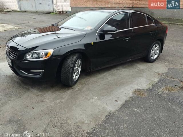 Черный Вольво С60, объемом двигателя 2.5 л и пробегом 100 тыс. км за 15500 $, фото 17 на Automoto.ua