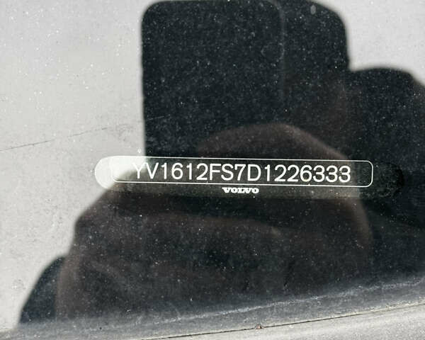 Черный Вольво С60, объемом двигателя 2.5 л и пробегом 138 тыс. км за 7900 $, фото 66 на Automoto.ua