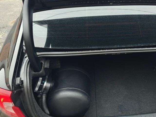 Черный Вольво С60, объемом двигателя 2.5 л и пробегом 100 тыс. км за 14500 $, фото 1 на Automoto.ua