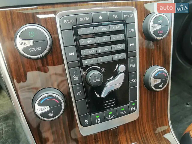 Вольво С60 2013 у Києві на Automoto.ua Чорний Вольво С60, об'ємом двигуна 2.52 л та пробігом 164 тис. км за 15300 $, фото 29 на Automoto.ua