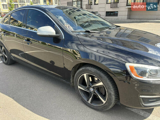 Вольво С60 2013 у Києві на Automoto.ua Чорний Вольво С60, об'ємом двигуна 2.52 л та пробігом 164 тис. км за 15300 $, фото 15 на Automoto.ua