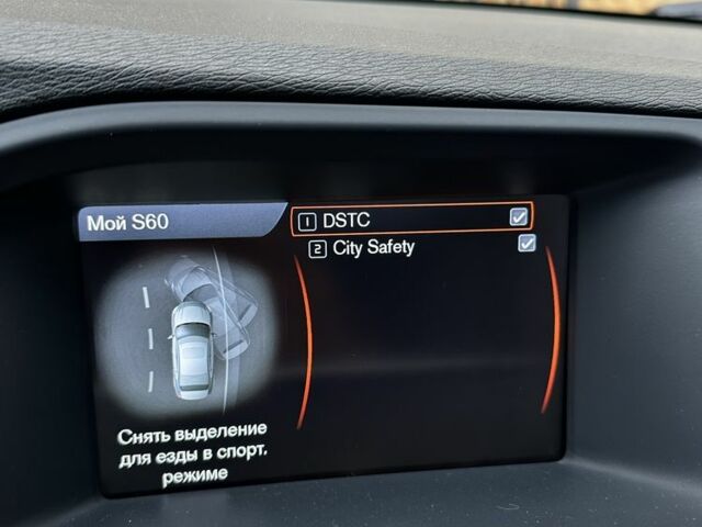 Черный Вольво С60, объемом двигателя 2.5 л и пробегом 304 тыс. км за 9400 $, фото 14 на Automoto.ua