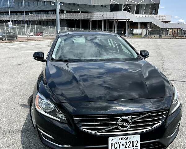 Черный Вольво С60, объемом двигателя 2.5 л и пробегом 150 тыс. км за 13500 $, фото 2 на Automoto.ua