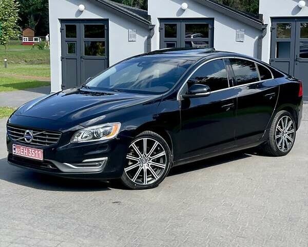 Черный Вольво С60, объемом двигателя 2 л и пробегом 215 тыс. км за 13000 $, фото 6 на Automoto.ua