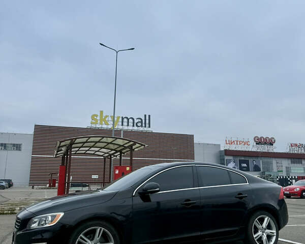 Чорний Вольво С60, об'ємом двигуна 2.5 л та пробігом 77 тис. км за 13500 $, фото 2 на Automoto.ua