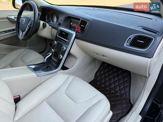 Черный Вольво С60, объемом двигателя 1.97 л и пробегом 140 тыс. км за 10500 $, фото 55 на Automoto.ua