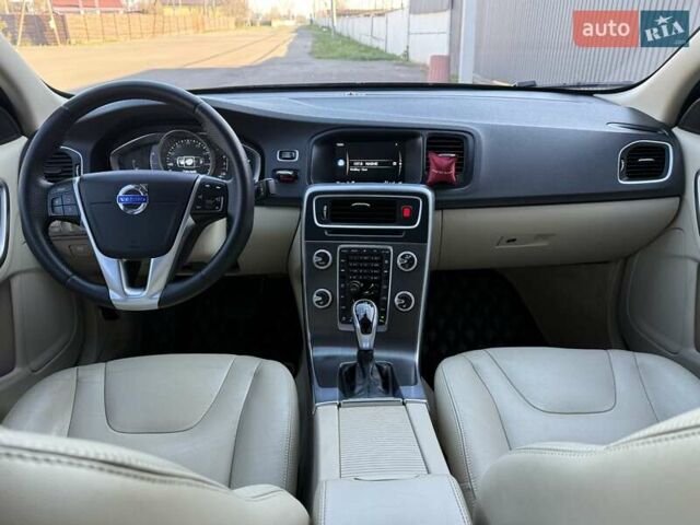 Черный Вольво С60, объемом двигателя 1.97 л и пробегом 140 тыс. км за 10500 $, фото 61 на Automoto.ua