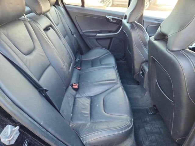 Черный Вольво С60, объемом двигателя 2 л и пробегом 119 тыс. км за 6900 $, фото 9 на Automoto.ua