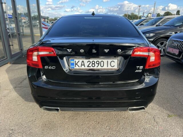 Черный Вольво С60, объемом двигателя 2.5 л и пробегом 73 тыс. км за 12999 $, фото 3 на Automoto.ua