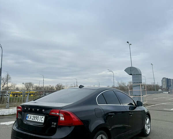 Чорний Вольво С60, об'ємом двигуна 2.5 л та пробігом 77 тис. км за 13500 $, фото 3 на Automoto.ua