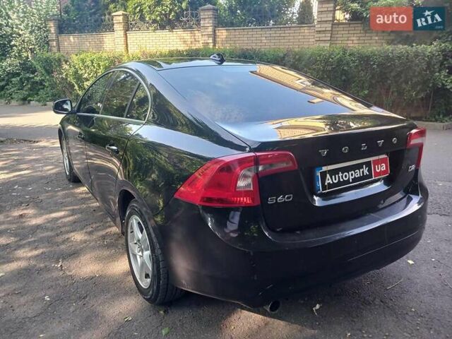 Черный Вольво С60, объемом двигателя 2 л и пробегом 255 тыс. км за 11790 $, фото 6 на Automoto.ua