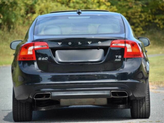 Чорний Вольво С60, об'ємом двигуна 2.5 л та пробігом 74 тис. км за 9500 $, фото 3 на Automoto.ua