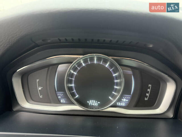 Чорний Вольво С60, об'ємом двигуна 2.5 л та пробігом 77 тис. км за 13500 $, фото 11 на Automoto.ua