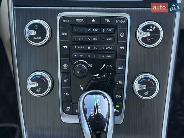 Черный Вольво С60, объемом двигателя 1.97 л и пробегом 140 тыс. км за 10500 $, фото 65 на Automoto.ua