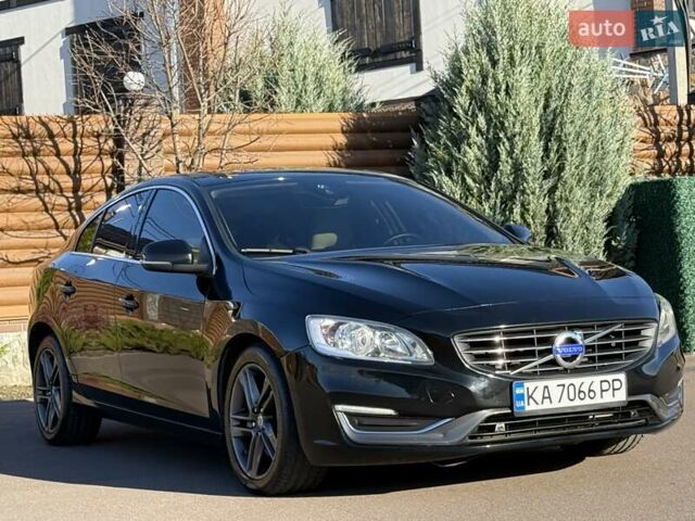 Черный Вольво С60, объемом двигателя 1.97 л и пробегом 140 тыс. км за 10500 $, фото 14 на Automoto.ua