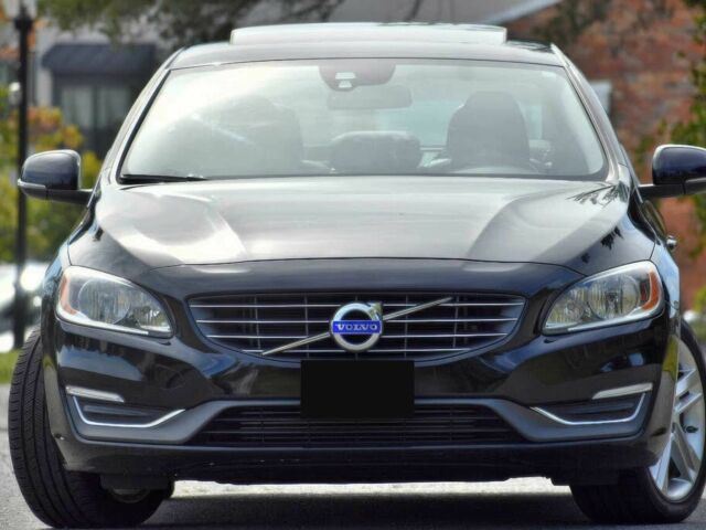 Чорний Вольво С60, об'ємом двигуна 2.5 л та пробігом 74 тис. км за 9500 $, фото 1 на Automoto.ua