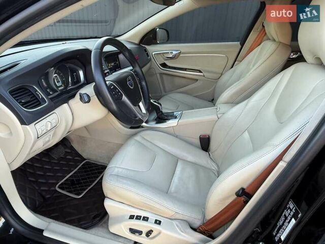 Черный Вольво С60, объемом двигателя 1.97 л и пробегом 140 тыс. км за 10500 $, фото 35 на Automoto.ua