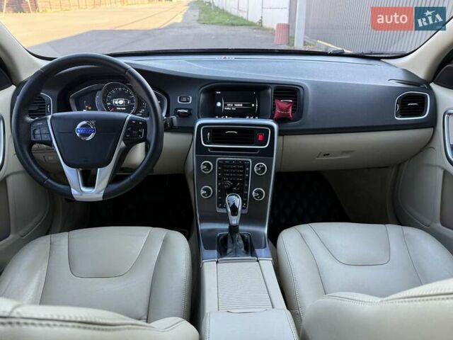 Черный Вольво С60, объемом двигателя 1.97 л и пробегом 140 тыс. км за 10500 $, фото 60 на Automoto.ua