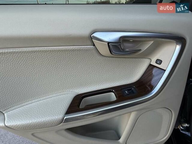 Черный Вольво С60, объемом двигателя 1.97 л и пробегом 140 тыс. км за 10500 $, фото 50 на Automoto.ua