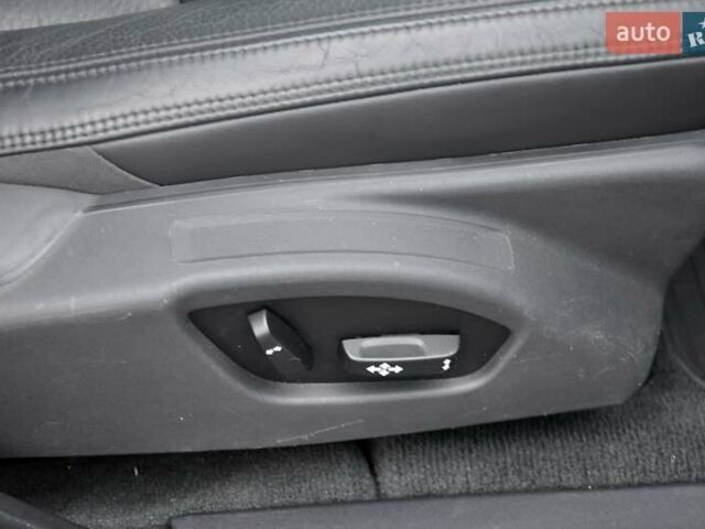 Черный Вольво С60, объемом двигателя 1.97 л и пробегом 82 тыс. км за 10500 $, фото 28 на Automoto.ua