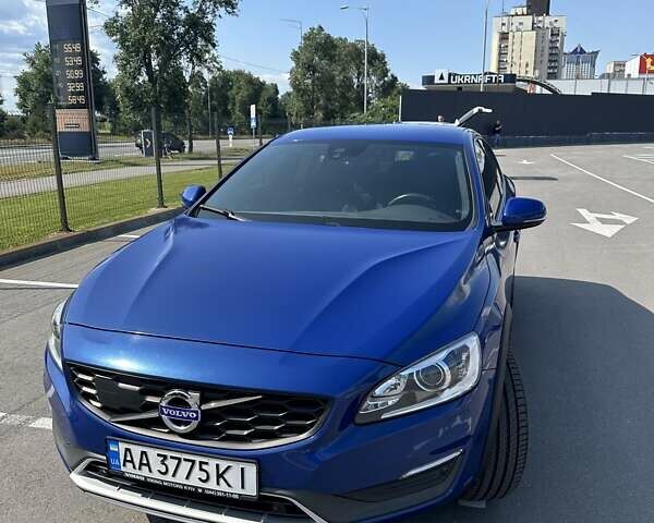 Чорний Вольво С60, об'ємом двигуна 2.4 л та пробігом 79 тис. км за 23500 $, фото 2 на Automoto.ua