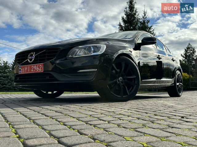 Черный Вольво С60, объемом двигателя 2 л и пробегом 237 тыс. км за 14750 $, фото 3 на Automoto.ua