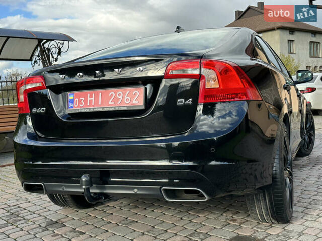 Черный Вольво С60, объемом двигателя 2 л и пробегом 237 тыс. км за 14750 $, фото 17 на Automoto.ua