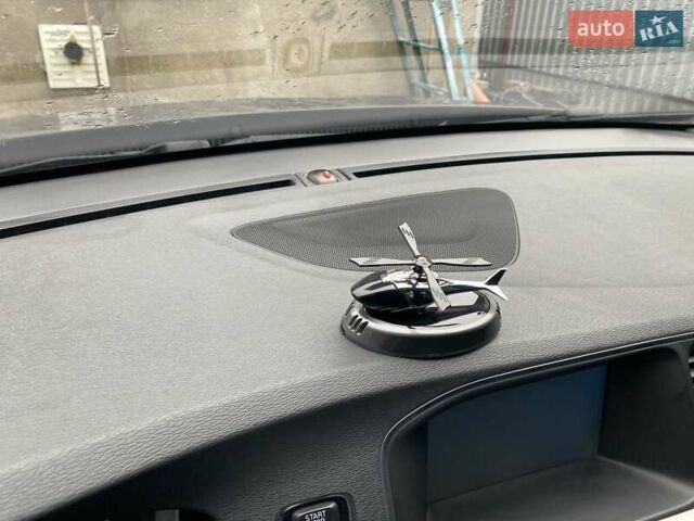 Чорний Вольво С60, об'ємом двигуна 1.97 л та пробігом 159 тис. км за 16100 $, фото 5 на Automoto.ua