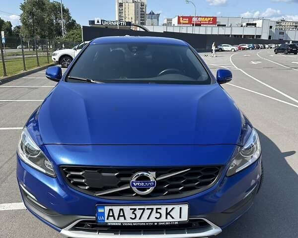 Чорний Вольво С60, об'ємом двигуна 2.4 л та пробігом 79 тис. км за 23500 $, фото 4 на Automoto.ua