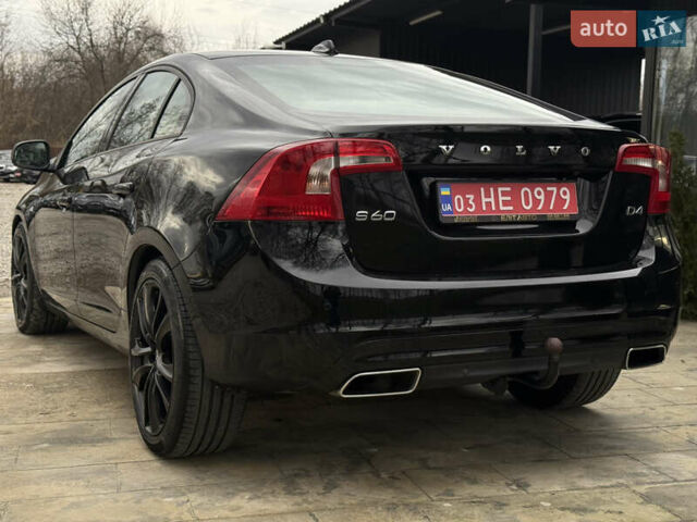 Черный Вольво С60, объемом двигателя 1.97 л и пробегом 237 тыс. км за 14800 $, фото 4 на Automoto.ua