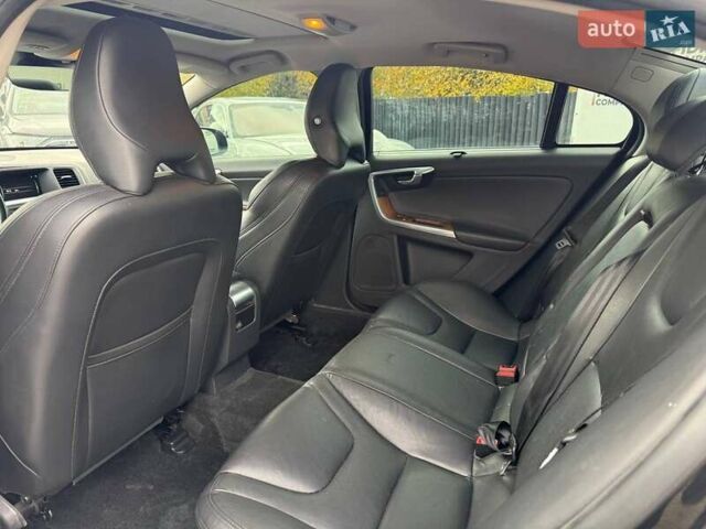 Вольво С60 2016 в Луцке на Automoto.ua Черный Вольво С60, объемом двигателя 2 л и пробегом 218 тыс. км за 8200 $, фото 13 на Automoto.ua