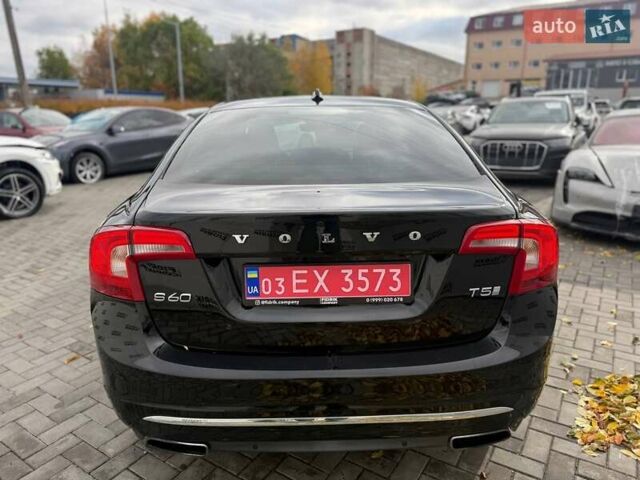 Вольво С60 2016 в Луцке на Automoto.ua Черный Вольво С60, объемом двигателя 2 л и пробегом 218 тыс. км за 8200 $, фото 7 на Automoto.ua