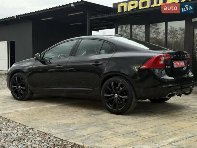 Черный Вольво С60, объемом двигателя 1.97 л и пробегом 237 тыс. км за 14800 $, фото 3 на Automoto.ua