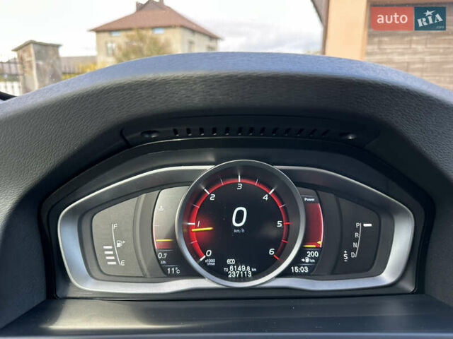 Черный Вольво С60, объемом двигателя 2 л и пробегом 237 тыс. км за 14750 $, фото 77 на Automoto.ua