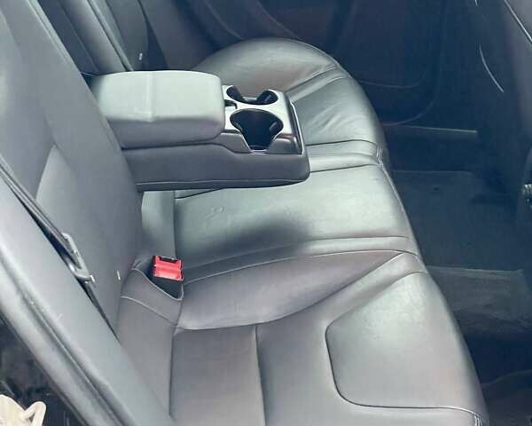 Чорний Вольво С60, об'ємом двигуна 2.52 л та пробігом 269 тис. км за 12000 $, фото 10 на Automoto.ua