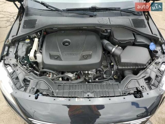 Вольво С60 2016 в Львове на Automoto.ua Черный Вольво С60, объемом двигателя 2.52 л и пробегом 121 тыс. км за 2500 $, фото 10 на Automoto.ua