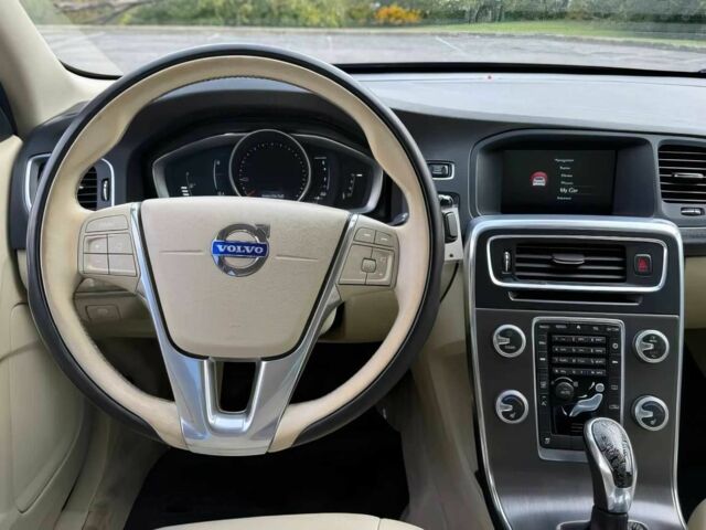 Чорний Вольво С60, об'ємом двигуна 2.5 л та пробігом 77 тис. км за 2100 $, фото 10 на Automoto.ua