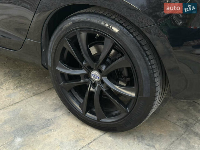 Черный Вольво С60, объемом двигателя 1.97 л и пробегом 237 тыс. км за 14800 $, фото 7 на Automoto.ua