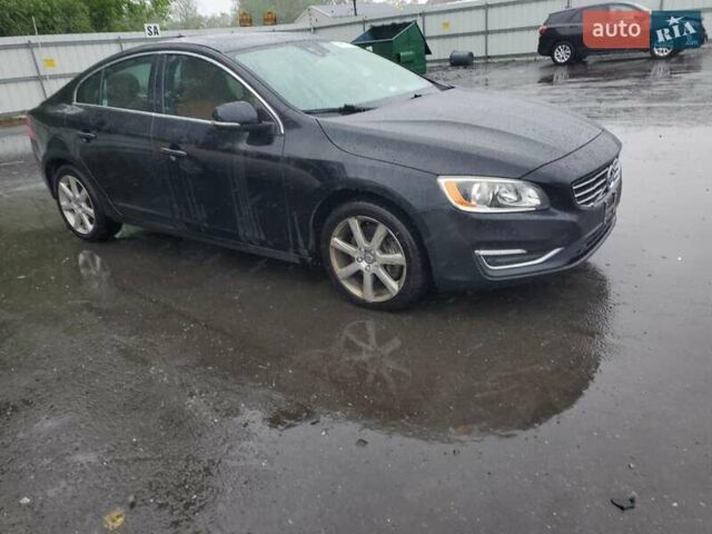 Черный Вольво С60, объемом двигателя 2.52 л и пробегом 112 тыс. км за 2400 $, фото 3 на Automoto.ua