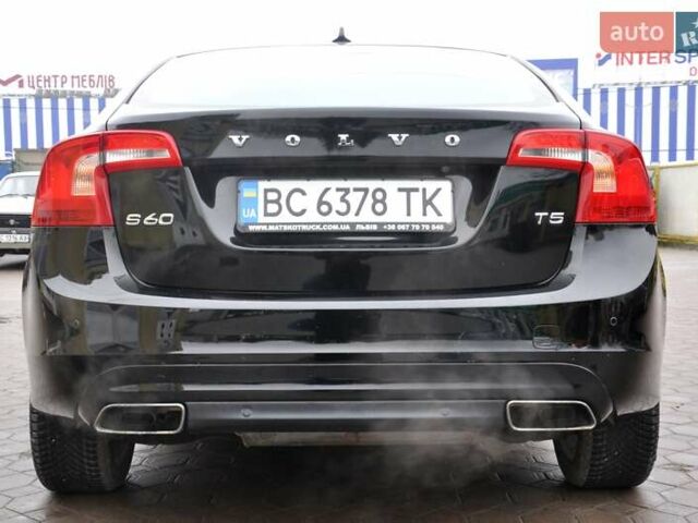 Черный Вольво С60, объемом двигателя 1.97 л и пробегом 82 тыс. км за 10500 $, фото 10 на Automoto.ua